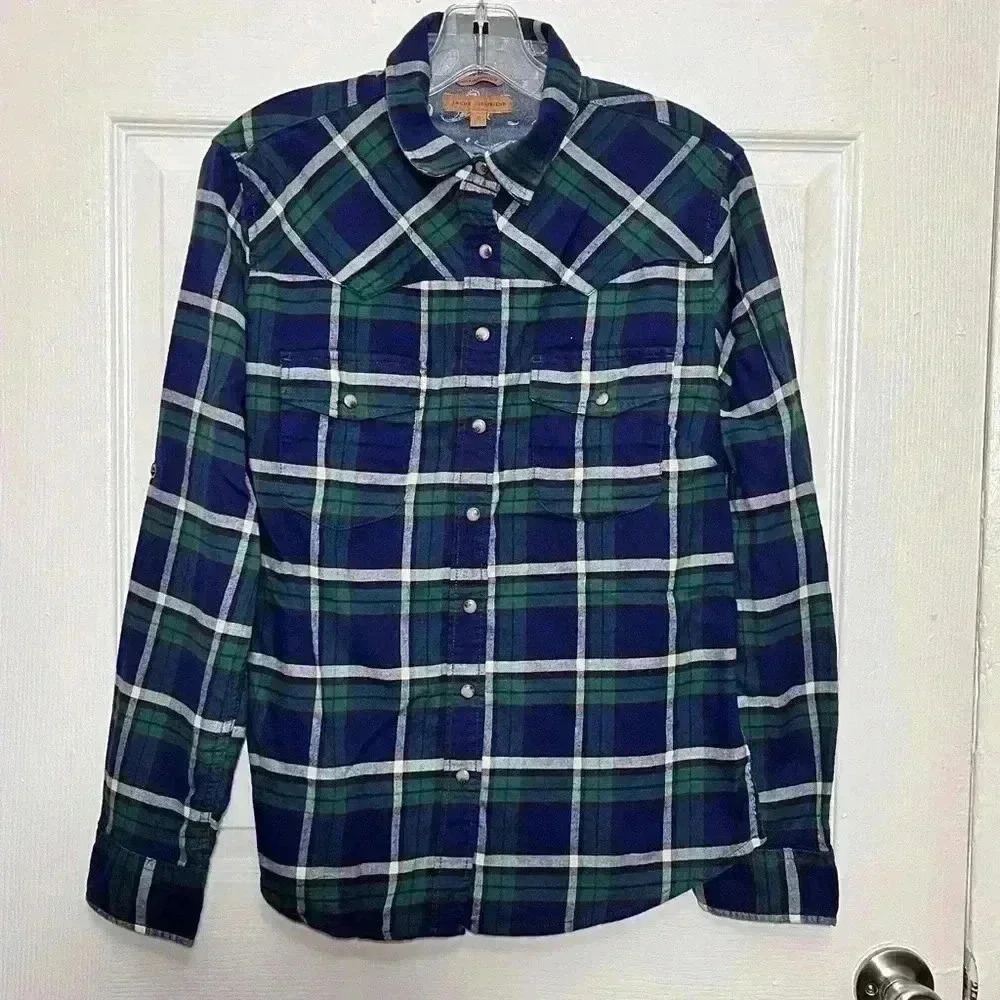 JACHS GIRLFRIEND Green and Navy roll tab sleeve flannel | size small
